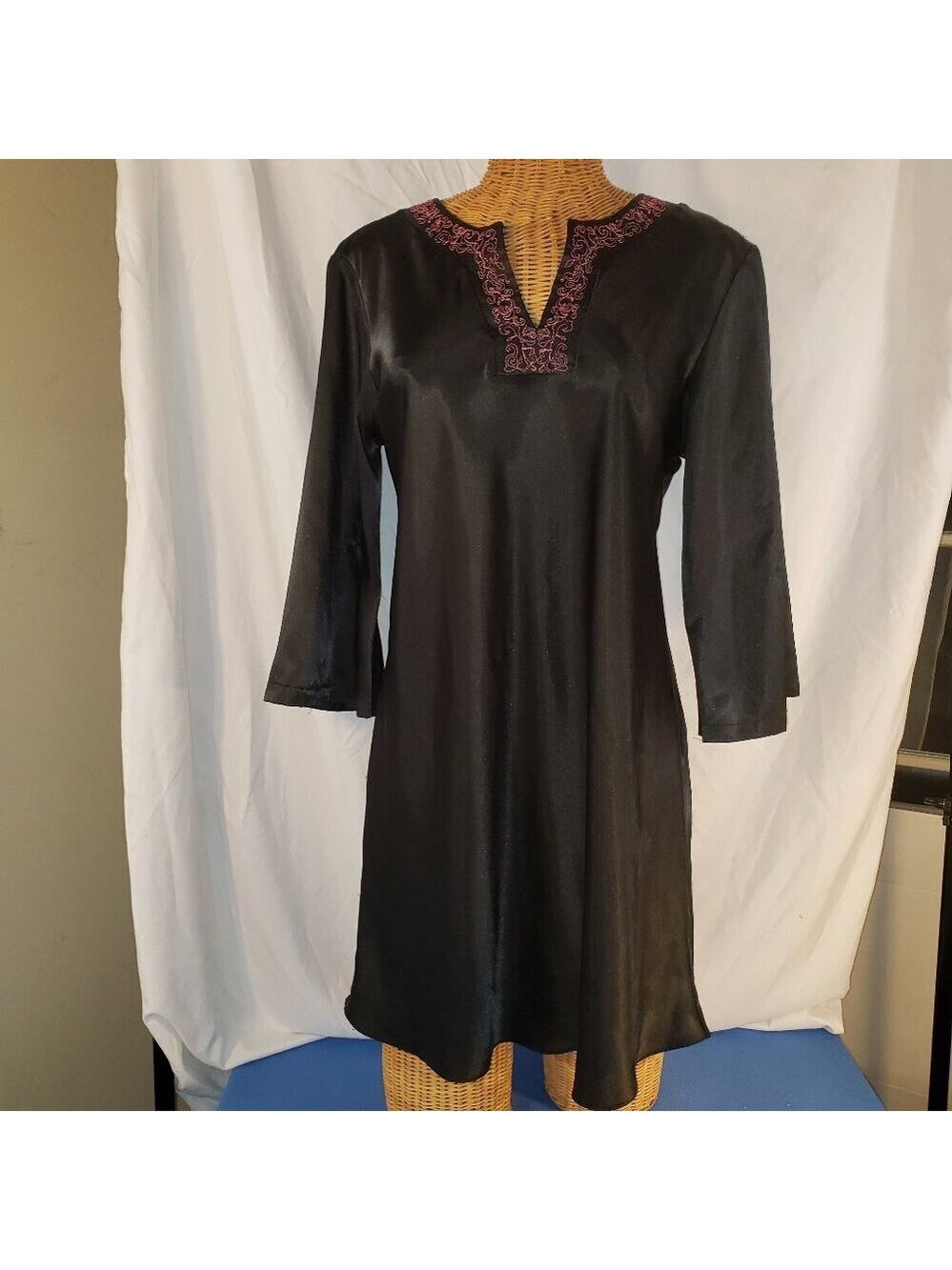 Jones New York Black Satin Slip Nightgown with Pink Embroidery - M